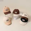 Caps Hats passt Farbe Kinder Kinder Baseball Hat Korean Alphabet Verstellbarer Baby -Fußhut Frühling Herbst Sun Hut Jungen und Mädchen WX