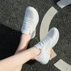 Männer Frauen Trainer Schuhe Fashion Standard weiß fluoreszierende chinesische Drache Schwarz und Weiß Gai38 Sport Sneakers Outdoor Schuhgröße 35-46