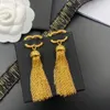 Orecchini designer placcati in oro 18K Orecchini di marca di lusso per lettere di marca Nappa famosa Donne Brass Rhinestone Earring Wedding Party Eargrop
