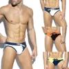 Swimwear masculin 2024 Nouveau pantalon de natation personnalisé de mode sexy et doux Triangle de natation d'été Bikini lacet pantalon de natation pour hommes