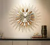 Grande horloge murale de luxe Design moderne en métal silencieux métal créatif grande horloge murale or gold salon minimaliste klok décoration intérieure17463845