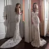 Berta Sheer Wedding Dresses 레이스 섹시한 인어 연인 목 뒤로없는 신부 가운 아플리케 스위프 트레인 진주 멍청이 de noiva