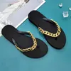 Slippers Summer Femmes tongs les tongs Creative Chain Slippers Outdoor Clogs Garden Chaussures Sandals Indoor Home Tlip-Flops Salles de salle de bain 240506