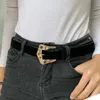 IES europeu e americano cinturão feminino cool inseado jeans versátil camurça feminina cinturão decoração de fivela de fivela de fivela preta tendência j240506