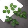 Dekorative Blumen 10/30/50pcs künstliches Rosenblatt Seidentuch gefälschter lebensechter faux grünes grünes stamm diy office ornaments festival home dekoration