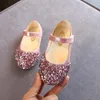 2023 Chaussures d'enfants printemps filles princesse paillette bébé danse décontractée pour tout-petit fille sandales 240423