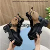 Pradshoes Frauen Prades Klassische Monolith -Männern Stiefel Rois Martin Knöchel Echtes Leder Militärkampfmodels Plattform Tasche Tasche Treibstoff Triple Cowhide Motorradschuhe Schachtel