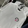 2024 Tees Mens Designers T Shirt Man Womens Tshirts مع رسائل طباعة الأكمام القصيرة القمصان الصيفية الرجال فضفاضة المحملات الآسيوية S-XXXL 351