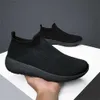 Les chaussures habillées glissent sur 42-43 chaussures en raison de bottes gris décontractées en or pour hommes Sneakers Sport High Tech Lux NOUVELLES DE MARQUE DE CHINE Daily 240506