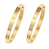 Bracelet de conception inspiré classique populaire auprès de l'or diamant avec des bracelets originaux de charrette