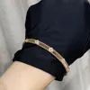 Bracelet Designer Jóias de pulseira de luxo para mulheres pulseira letra de flor Bracelete ouro prata rosa ouro bracelete clássico