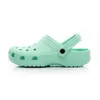 Klassieke Designer Sandalen Zomer Strandglijbaan Volwassen Kinderen Zwart roze Slippers Verpleging Indoor Outdoor schoenen Pool Hoogwaardige regenachtige dag Mode Rood Cool 2024