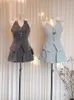 Robes de travail Summer Femmes Vintage Design Old Money Birthday Gyaru Tenues 2 pièces Set Ballet Core Backless Bow Vest Cute Migi Mini A-Line Jupe