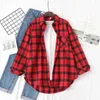 Frauen T-Shirt New Womens Langarm rotes schwarzes Flanell-Hemd Top Marke Casual Lose Womens Plaid Shirt2405