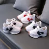 Sneakers Boys en 2022 Fashion Girls Soft Running Teniss Childrens Tablet Casual Baby Outdoor Sports Shoes Q240506