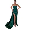 2024 Simple Dark Green Mermaid aftonklänningar Glitter pärlband Sexig hög sida slits prom klänning backless brudtärna långa festklänningar satin speciellt tillfälle slitage