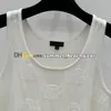 Summer Hollow Knit Vest Elemy Camellia Jacquard Knited Gilet Classic Rogin Logo Button Tobine à tricot et tople sans manches