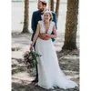 Country le plus récent avec 2021 Robes 3D Applique florale Illusion Sexy Buttes couvertes Back Tulle Sweep Train Jewel Nou Robe de mariage