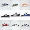 Sneakers de créateurs Chaussures de marque célèbres hommes Femmes extérieures Chaussures décontractées Femmes Casual classique Classic Black and White Chaussures de créateurs Chaussures