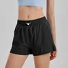 Sportshorts voor vrouwen in zomer basketbal snel drogen Running Running Fitness Pants Hoge taille heup tillen nep tweedelige yoga shorts 2024 nieuw model