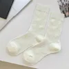 Vrouwen sokken dameskousen voor zomermaas ademende kous vaste kleur middelste vat vrijetijd dunne huidvriendelijk