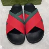 Sandalen Fashion Designer Sandal Unisex Red Striped Gummirutschen ineinandergreigender Plattform Schuhe flache Männer Beach Pantoffeln 3546 mit Kasten Nr. 440