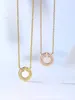 Luxury Tiifeniy Designer Pendant Necklaces Double Gold Diamond Round Necklace Womens Series White Fritillaria Turquoise 18k Lock Bone Chain Cake
