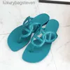 Top -Level Original H Designer Pantoffeln Fischgräten -Mop für Frauen Sommer Trendy vielseitig für die koreanische Version flacher Boden -Clip -Zehenstrand mit 1: 1 -Markenlogo