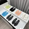 Luxury merk slippers zwarte fluwelen slippers rubberen rubberen platte bodem sandalen zomer strand reizen flip flops dames schoenen maat 35-41