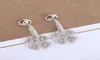S925 Silver Charm Drop Brongle avec tous les diamants et la forme de fleur Design Hollow Design For Women Wedding Jewelry Gift Have Box STA3737075