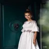 Design A Fashion Kleider neueste Linie Hochzeit Kurzärmel 3d Blumenarzt Strandbrautkleider benutzerdefinierte Made -Knöchel -Robe de Mariee Ppliqued Nkle