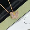 Hot V Gold HighバージョンVantasy Butterfly Necklace Womens Produce Phantom Full Diamond Pendant 18K Rose Clover Collarチェーン