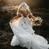 Kleider eine Sticklinie 2021 von der Schulter sexy Rückenless 3D Blumenapplikation Tüll Hochzeitskleid Robe de Mariee Pplique