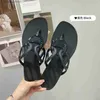 Slippers de concepteur de luxe H Pantanes à chevrons à la mode femelle portant une version coréenne imperméable Pince de pied plat avec un logo de marque 1: 1