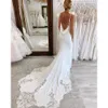 Robes Bridal Mermaid Wedding Backless Backless Dentelle Applique Applique Spaghetti Stracles Ruffles Satin Country Made Country Plus Taille Vestido de Novia