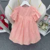 Nouvelle jupe de filles Summer Princess Robe Taille 100-160 cm pour enfants Designer Vêtements courtes à manches courtes avec design de pétale plissé bébé Partydress 24april