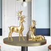 Sculture 1Set Deer Statue Reindeer Figurine Resina Scultura Decorri bianchi Decorazioni scandinavi Casa soggiorno Decorazione del salotto