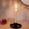 Portes de velas Adornos de candelabros retro con mango Container Metal House House -Harming Home Wedding Decor Creative