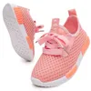 Zapatillas para niños zapatos para niños corriendo chicas escolar de primavera de primavera anti antideslizanes zapatos deportivos transpirables baloncesto Q240506
