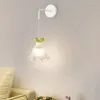 Lampade a parete Lampade di fiori in vetro LED camera da letto letto moderno decorazioni per la casa minimalista camera per bambini