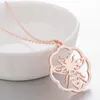 Hanger kettingen sierlijke roségouden kleur bloembeenvormige ketting voor vrouwen kinderen uniek ontwerp honeybee sleutelbeen ketting