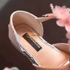 Sandalen Girls Strass Flower Shoes met lage hakken Wedding Party Dress Pump Princess H240506