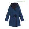 Cappotto da design da donna maxmaras womens nuovo cappotto con cappuccio di lana puro in due tonalità