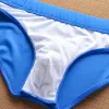 Sépare la nouvelle arrivée des bandes de natation pour hommes de la mode sexy de la mode de mode Antiglare imprimer des maillots de bain professionnels boxer pour hommes