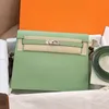 Schoudertassen vrouw ontwerper luxe h schouderhandtas voor vrouw crossbody tassen mode epsom letters reliëf bloemstrepen messenger tas rugzak haar09