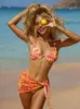 Costumi da bagno femminile Peachtan Peachtan 3 pezzi Set di bikini set da donna set da spiaggia in bikini giallo spingendo costumi da bagno coreano in costume da bagno da bagno ledies y240429