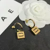 Luxus 18K Gold-plattierte Ohrringe Designer Klassische Designtemperament Charm Girls Luxuriöse Ohrringe hochwertige Boutique Geschenkohrringbox