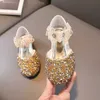 Sandalet Yaz Sandalet Moda Bling Glitter Küçük Kız Prenses Sandalet Çocuk Dantel Çiçek Sahne Şovu Çocuk Seatined Performans Ayakkabıları