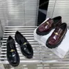 Luxus -Designer -Ladungsstaatsanwälte flache Kleiderschuhe Frauen lässige schwarze Lederschuhe Plattform Sneakers Leder -Lutger Sneakers Flat Boat Schuhe