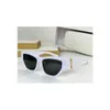 4383 Белый серый кошачий глаз солнцезащитные очки Дизайнерские женщины Очевины летние оттенки солнечные солнцы Lunettes de Soleil UV400 Очеительство